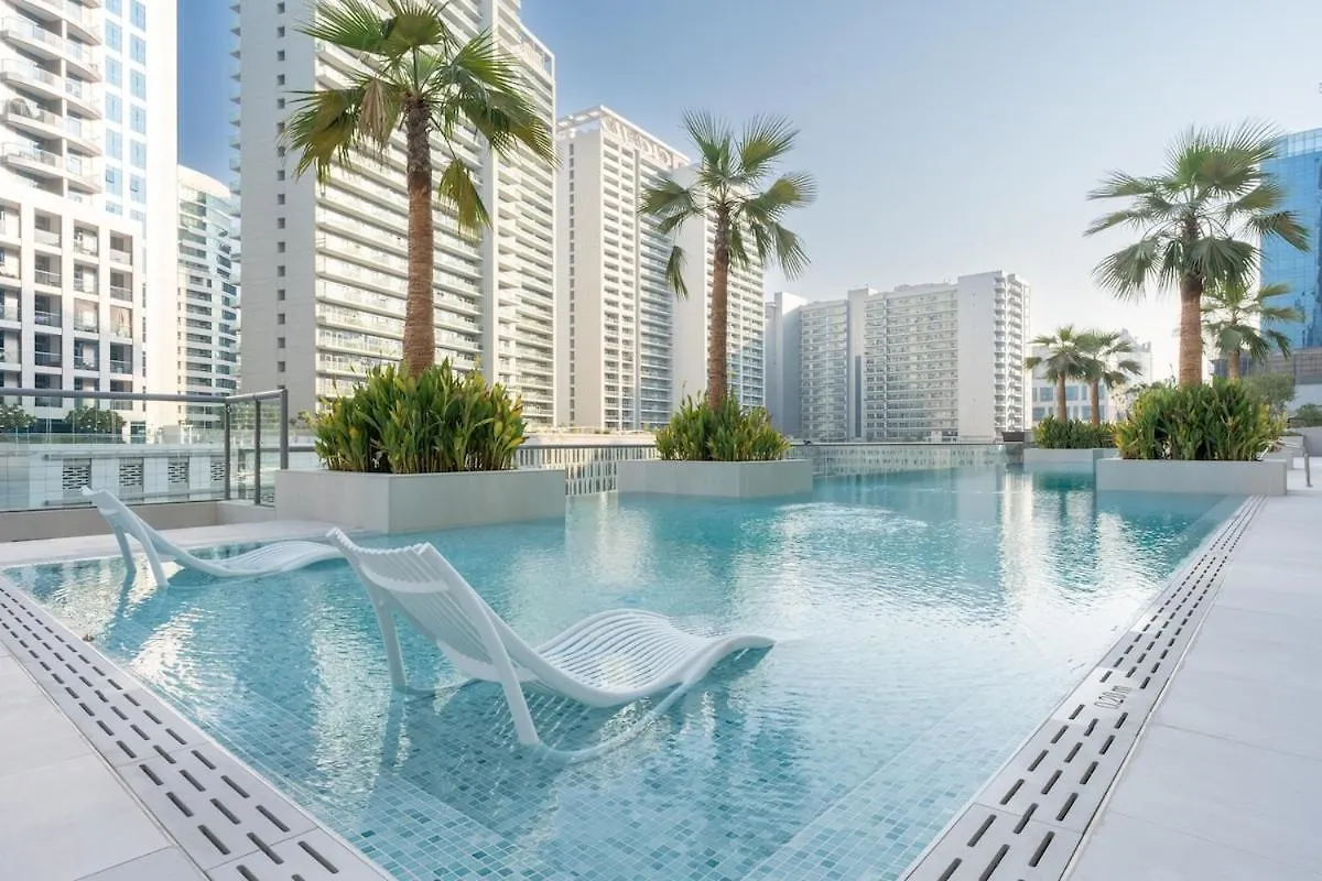 Chic Studio With Compact Kitchen Area In Business Bay Dubai